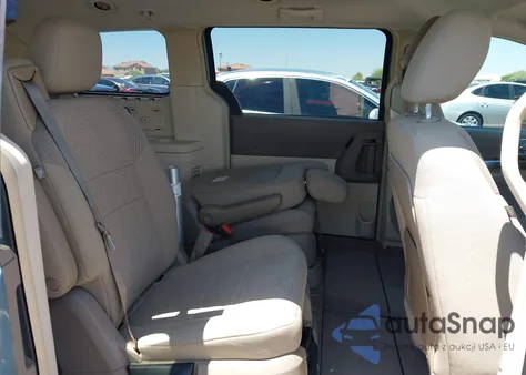 2008 Chrysler Town & Country Touring from USA, damaged, VIN 2A8HR54P08R720356